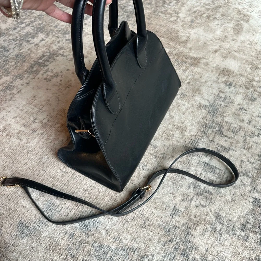 Black Structured Top Handle Tote Bag Crossbody Minimal Quiet‎ Luxury Style EUC